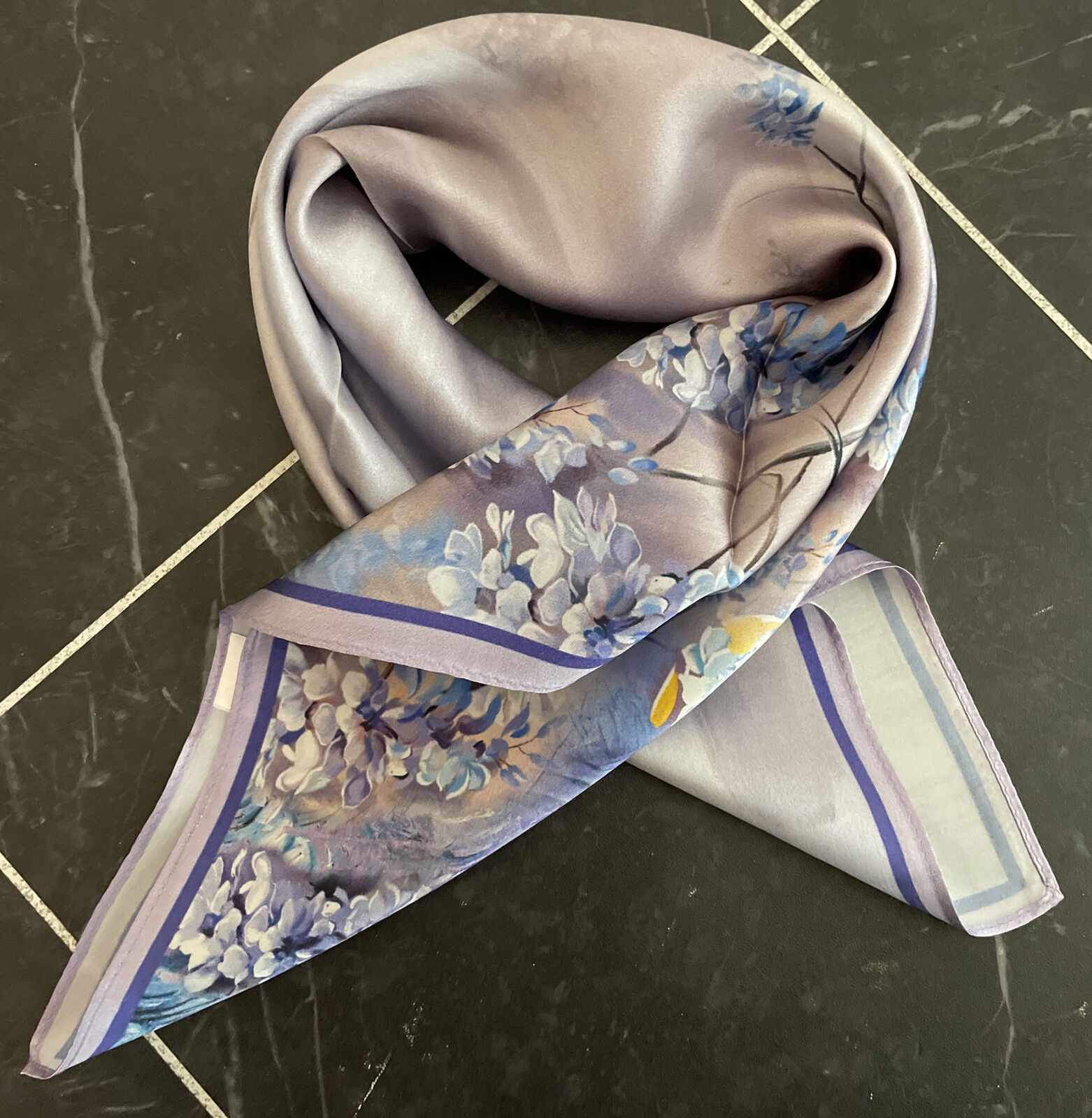 Foulard en soie de mode pour femmes de haute qualité