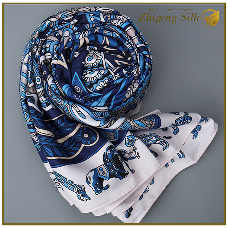 Foulard 100 % soie de mûrier à impression double face personnalisée