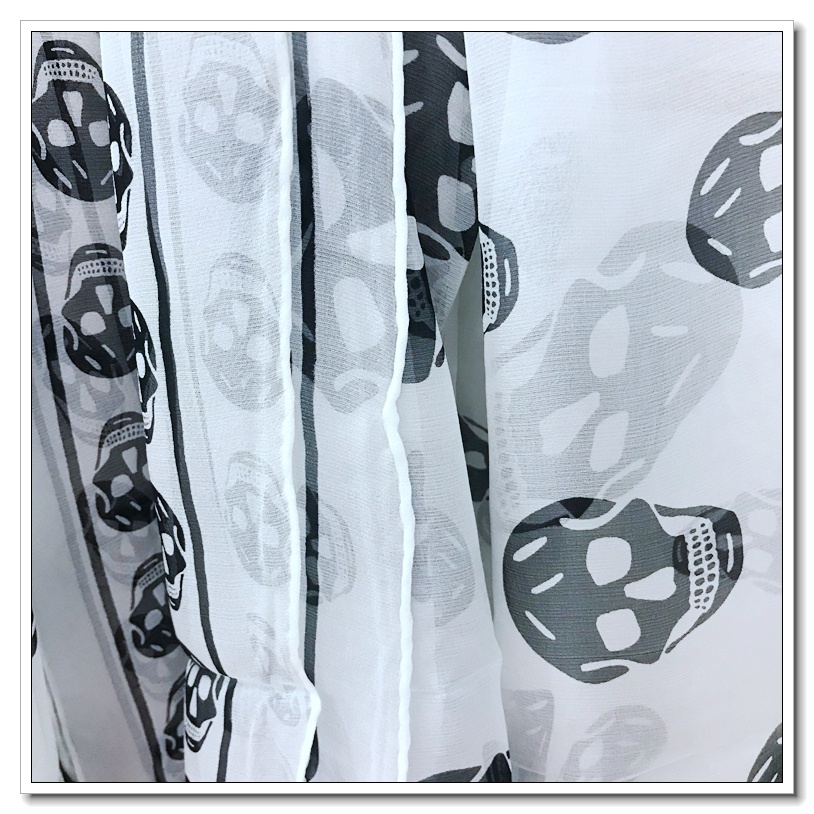 Foulard personnalisé en mousseline de soie 100 % mûrier