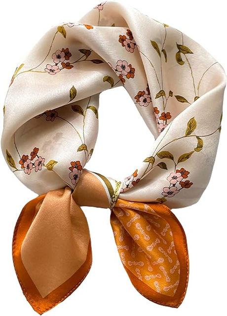 Petit foulard carré en soie personnalisé 