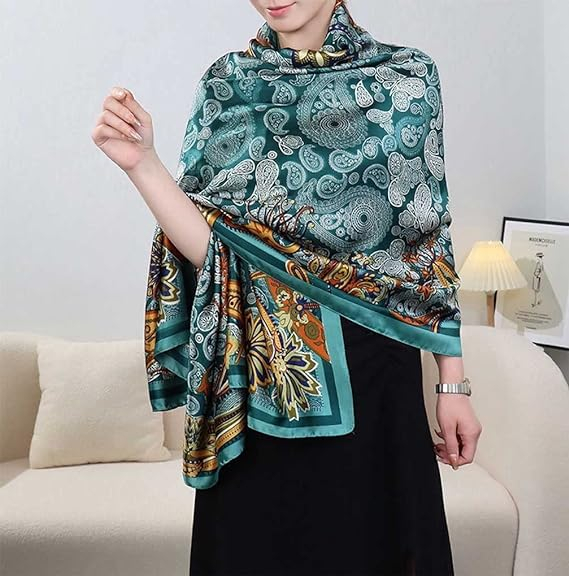 Foulard oblong en satin de soie pour femme